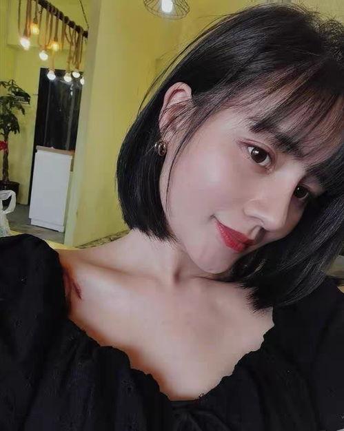 做过瓷贴面的明星,揭秘那些闪耀瓷贴面光芒的璀璨身影