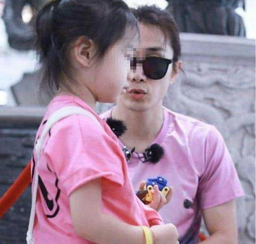 女儿控的男明星,女儿控明星的甜蜜育儿日常