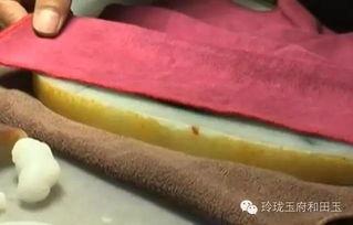 籽料切开后怎么看,揭秘天然玉石的生成与鉴赏