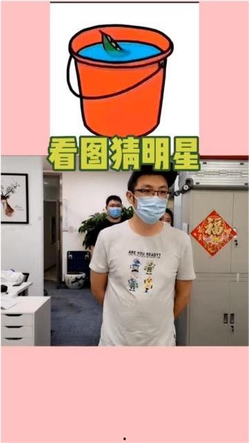 图片鸭子猜明星,揭秘那些与鸭子合影的明星风采