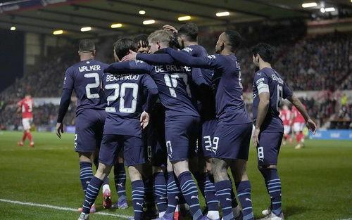 今日头条英超争冠之战,争冠之战一触即发！