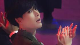 张艺兴头条盛典视频合集,音乐与舞台的完美融合