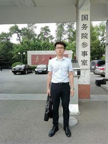 明星钟鑫鹏,星光璀璨的演艺之路