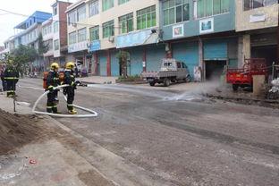 达州今日头条消防,消防部门紧急出动，全力扑救火灾，守护城市安全